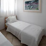 Drafies House Tatil Evi *